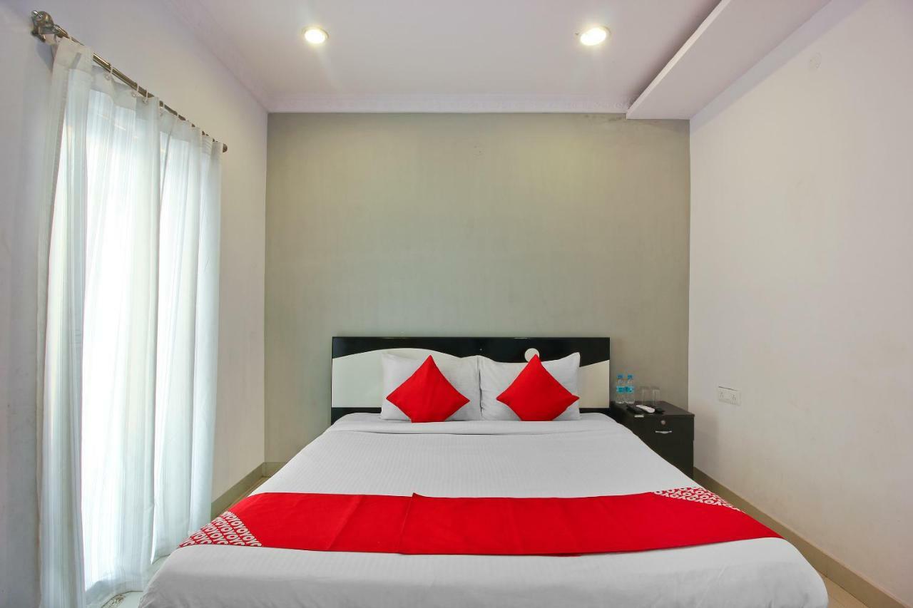 Hotel Oyo Flagship 463 Banjara Hills Hajdarabad Zewnętrze zdjęcie