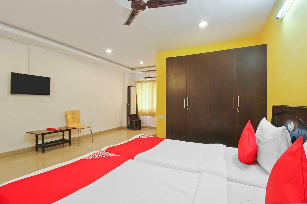 Hotel Oyo Flagship 463 Banjara Hills Hajdarabad Zewnętrze zdjęcie