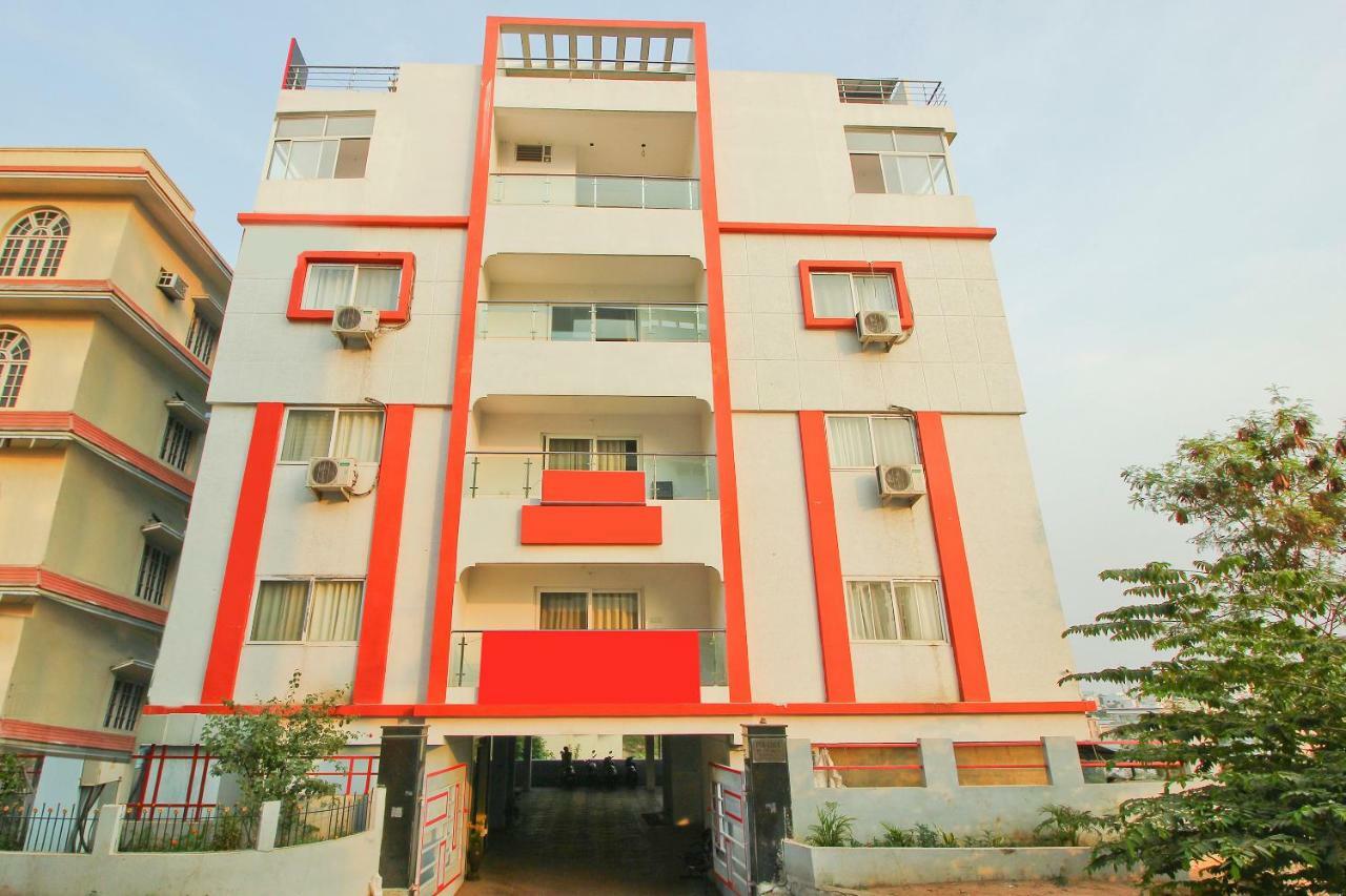 Hotel Oyo Flagship 463 Banjara Hills Hajdarabad Zewnętrze zdjęcie