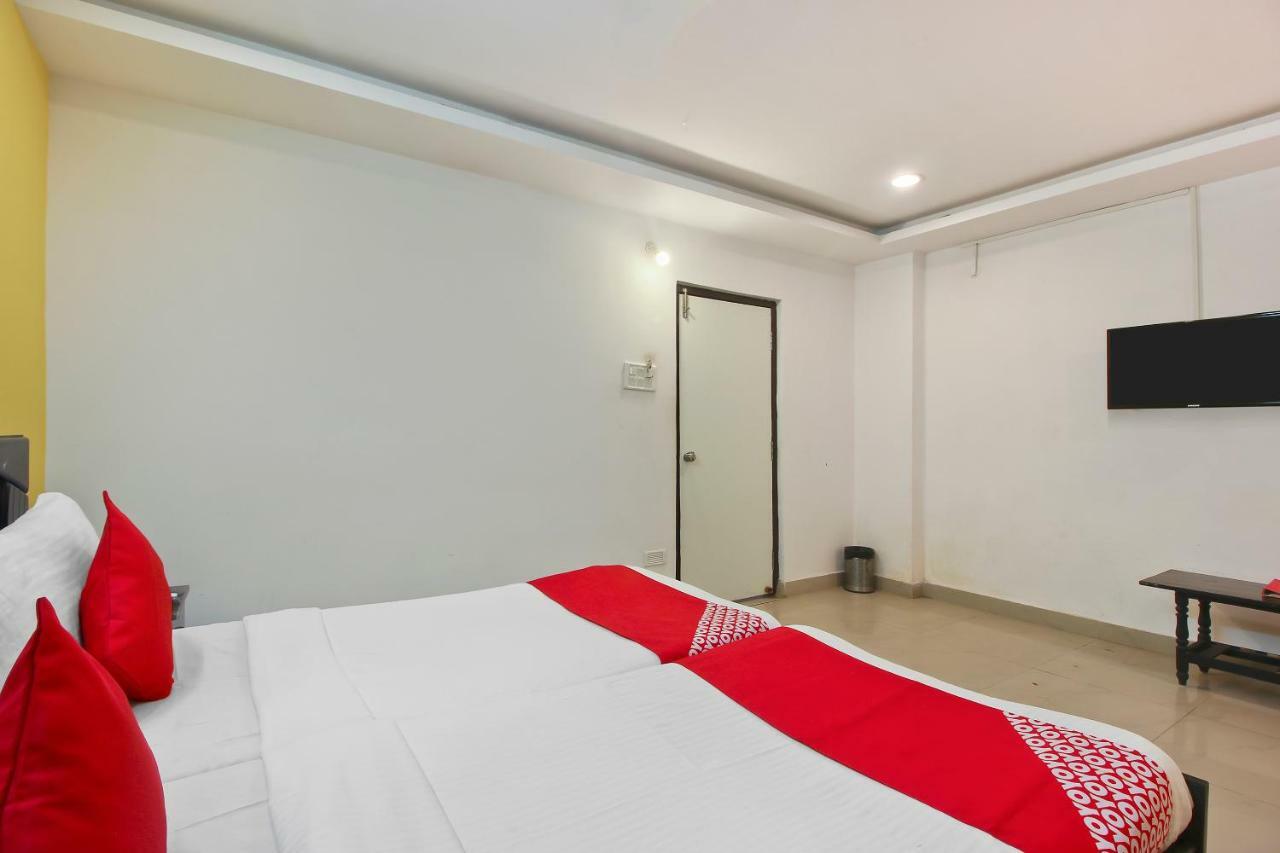 Hotel Oyo Flagship 463 Banjara Hills Hajdarabad Zewnętrze zdjęcie