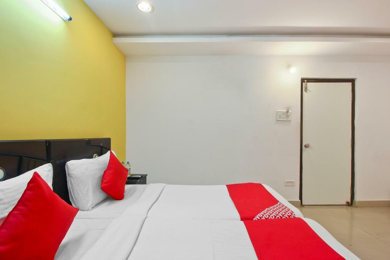 Hotel Oyo Flagship 463 Banjara Hills Hajdarabad Zewnętrze zdjęcie