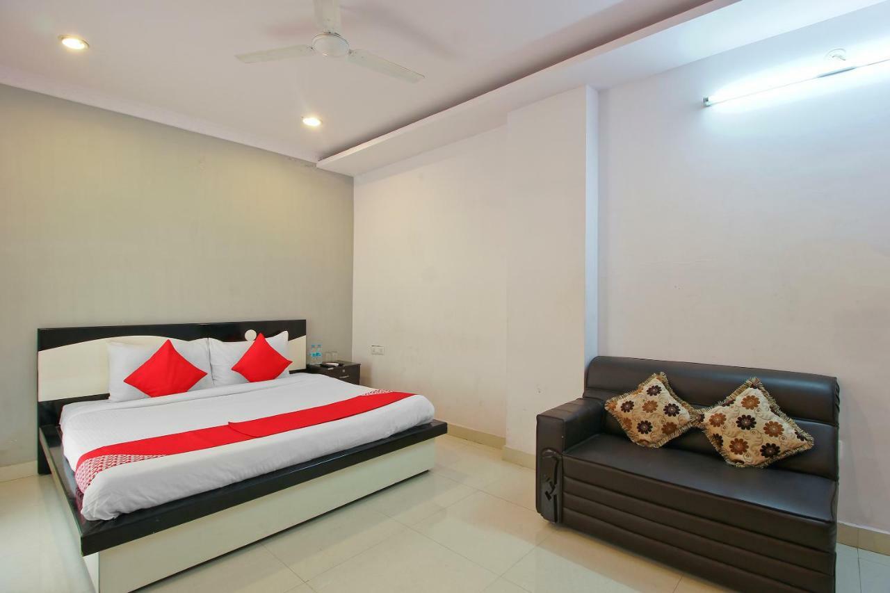 Hotel Oyo Flagship 463 Banjara Hills Hajdarabad Zewnętrze zdjęcie
