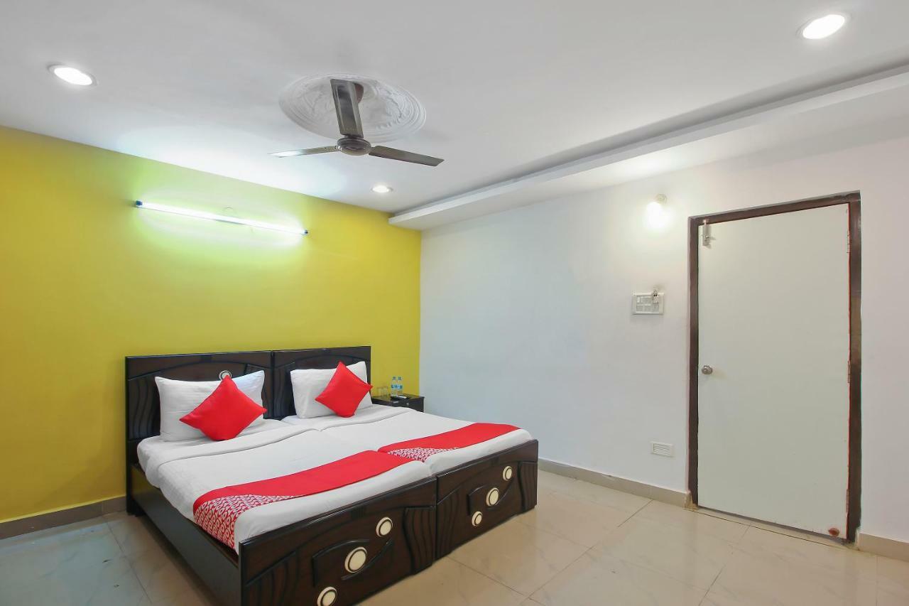 Hotel Oyo Flagship 463 Banjara Hills Hajdarabad Zewnętrze zdjęcie