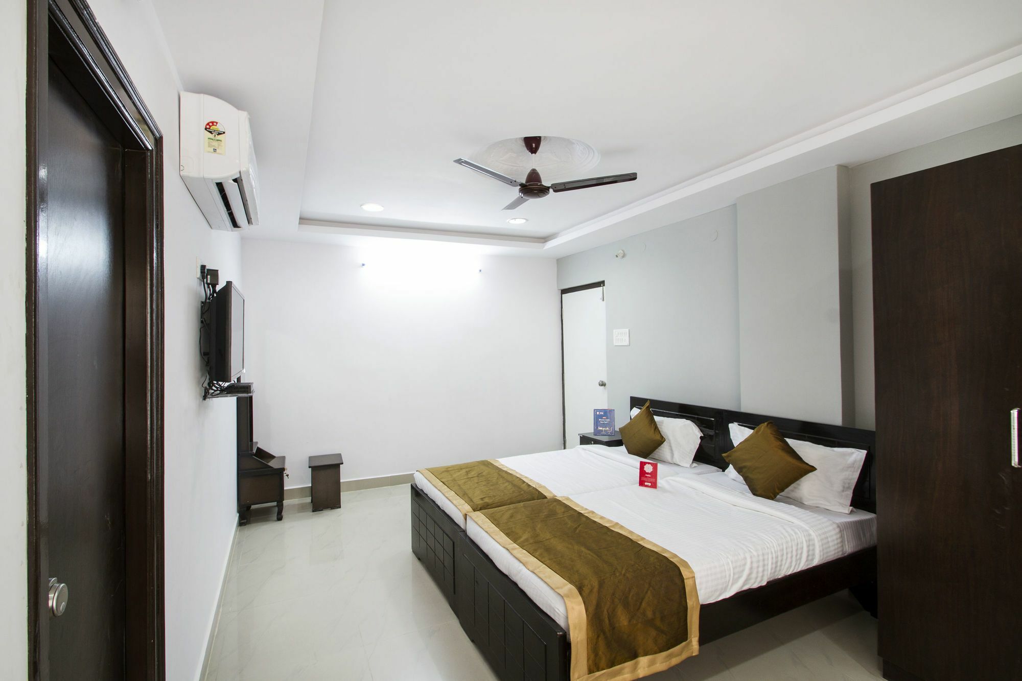 Hotel Oyo Flagship 463 Banjara Hills Hajdarabad Zewnętrze zdjęcie